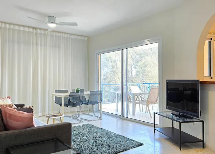 Css Cute Superior King's Palace Paphos